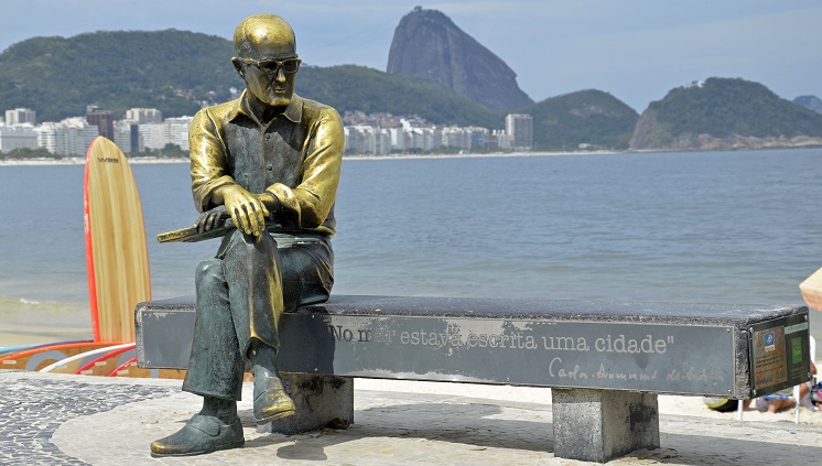 Esculturas em bronze